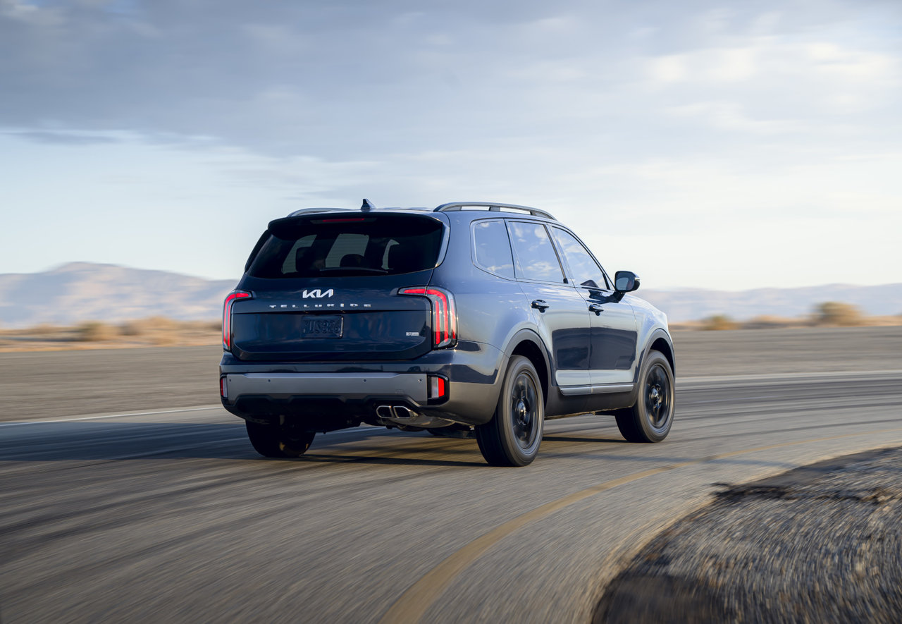 Why the 2024 Kia Telluride made the Car & Driver 10 Best list