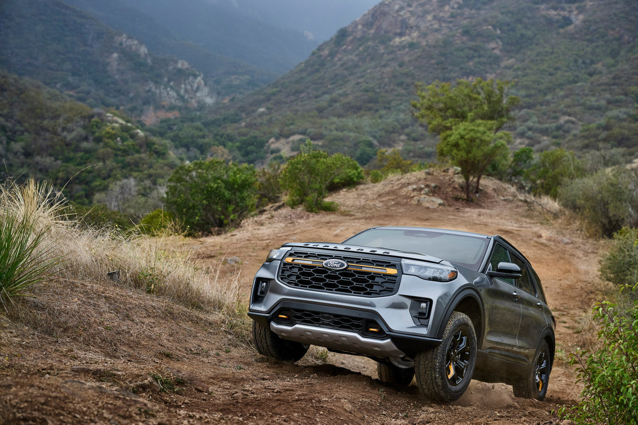 Winter Trail Access in Your 2026 Ford Explorer Tremor