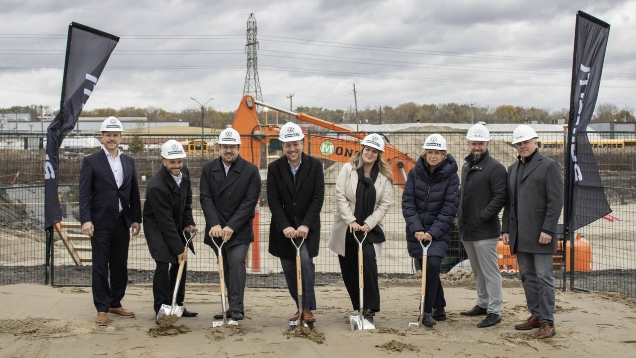 Start of Construction at the VW Lachine Dealership: Spinelli Marks a New Milestone