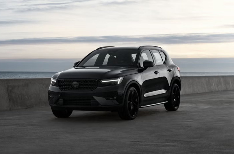 Discover the 2025 Volvo XC40 / EX40 at Valentine Volvo: Calgary’s Compact Luxury SUV