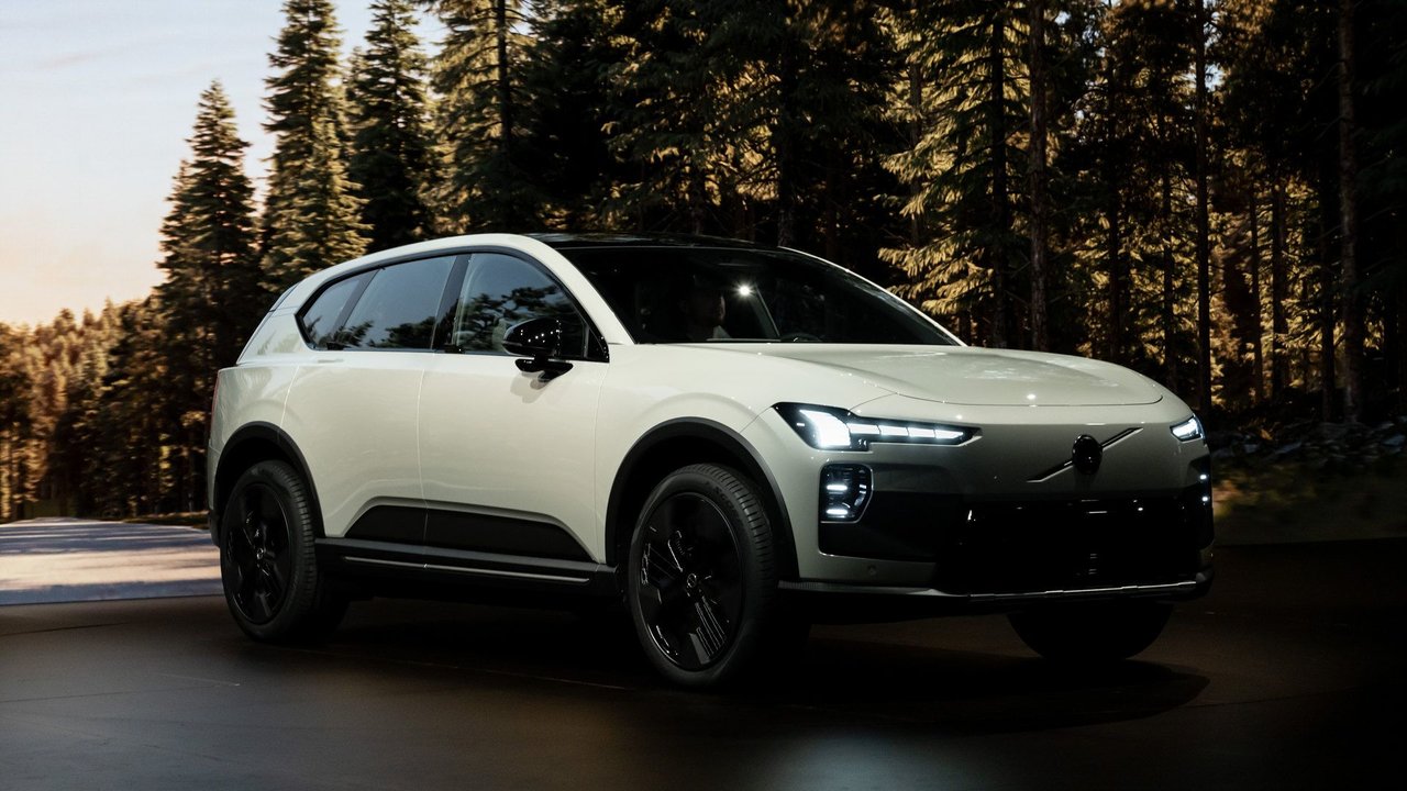 2027 Volvo EX60 Unveiled: Advanced AI Integration and Class-Leading Electric Range