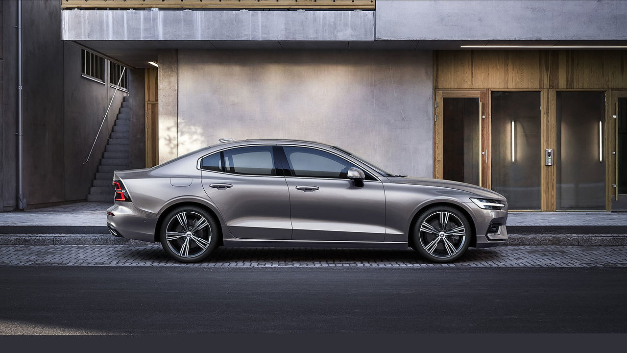 How the New Volvo S60 is Ready for Winter