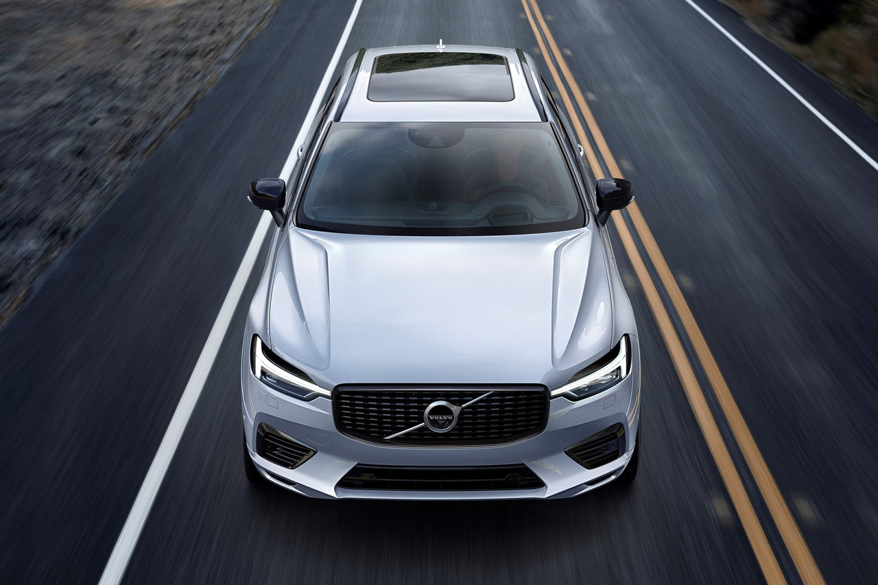 This is the perfect time to put a 2021 Volvo XC60 in your driveway