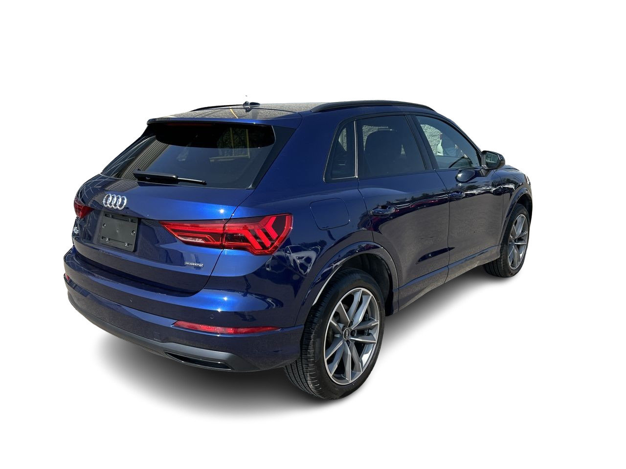 Used 2022 Navarra Blue Met Audi KOMFORT image 11