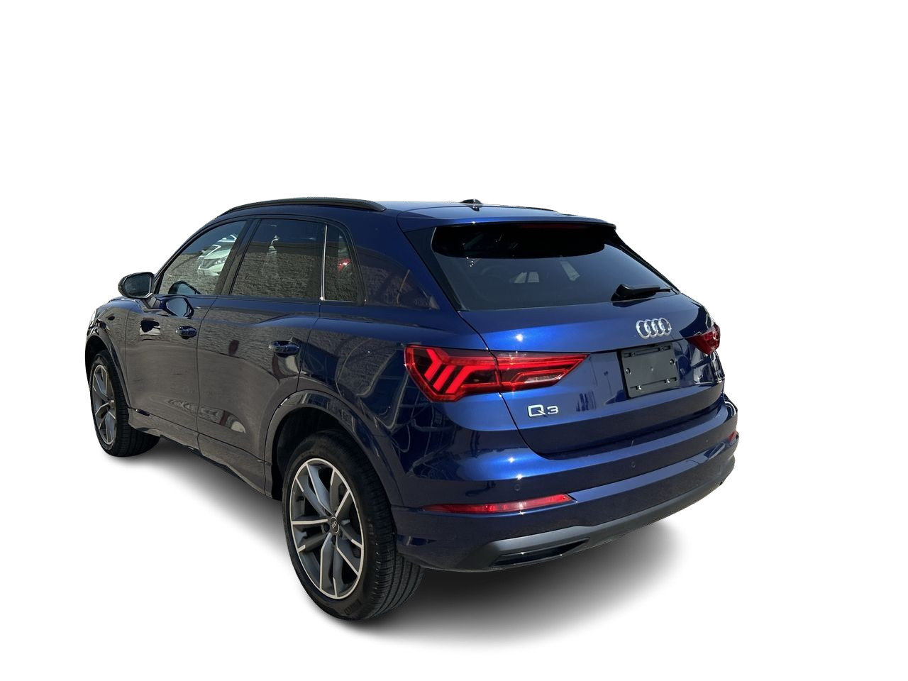 Used 2022 Navarra Blue Met Audi KOMFORT image 8