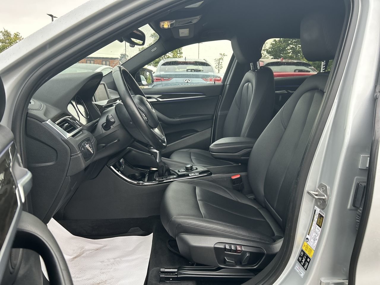 Used 2018 silver BMW XDrive 28i image 19