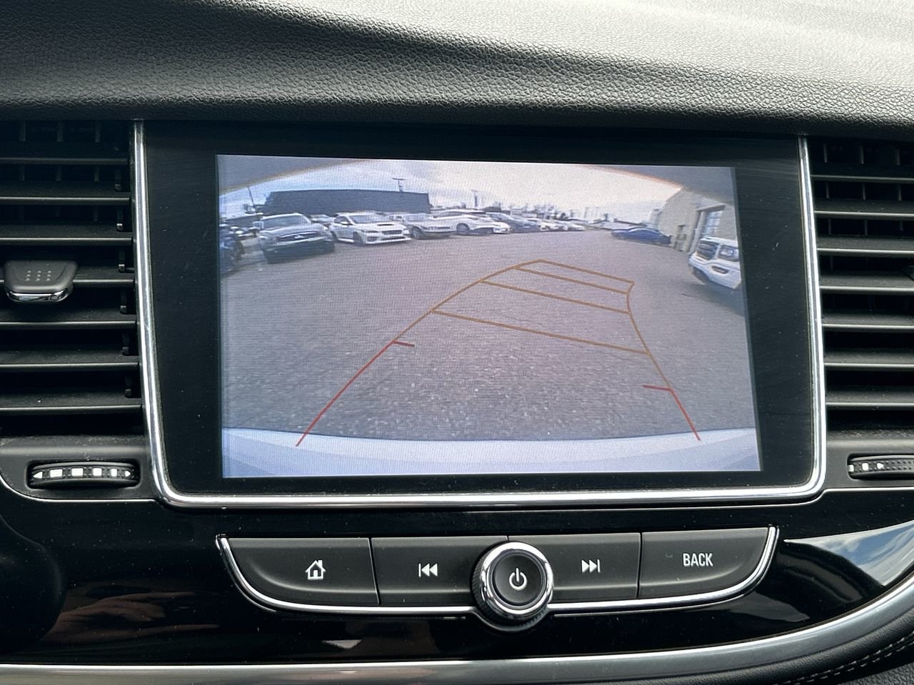Used 2019 Summit White Buick PREFERRED image 26