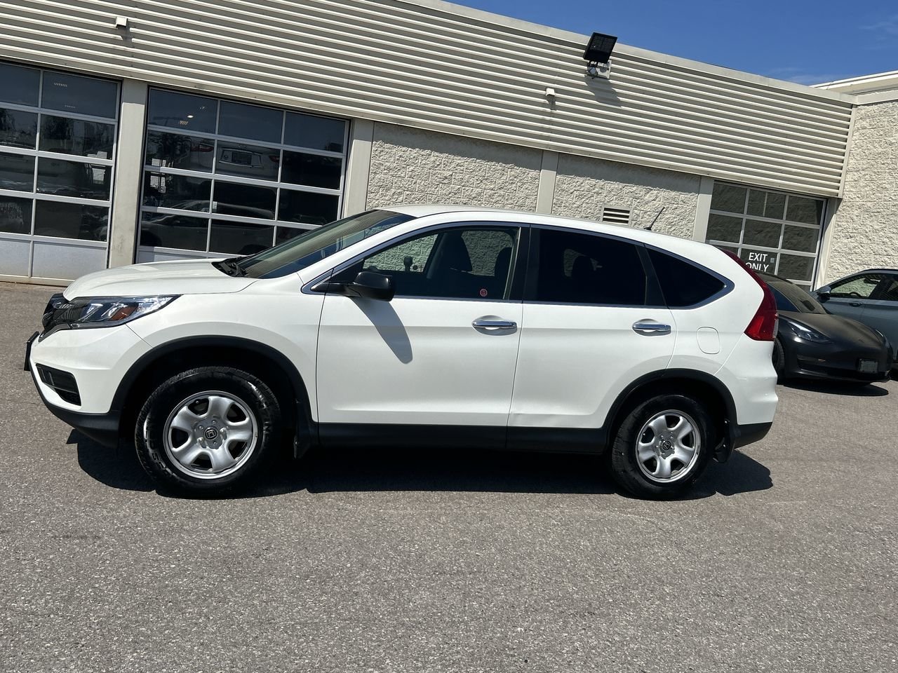 Used 2016 Aspen White Pearl Honda LX image 4