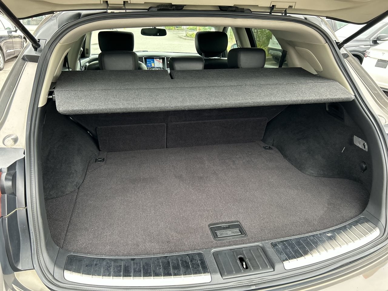 Used 2010 Umbria Twilight INFINITI PREMIUM image 32