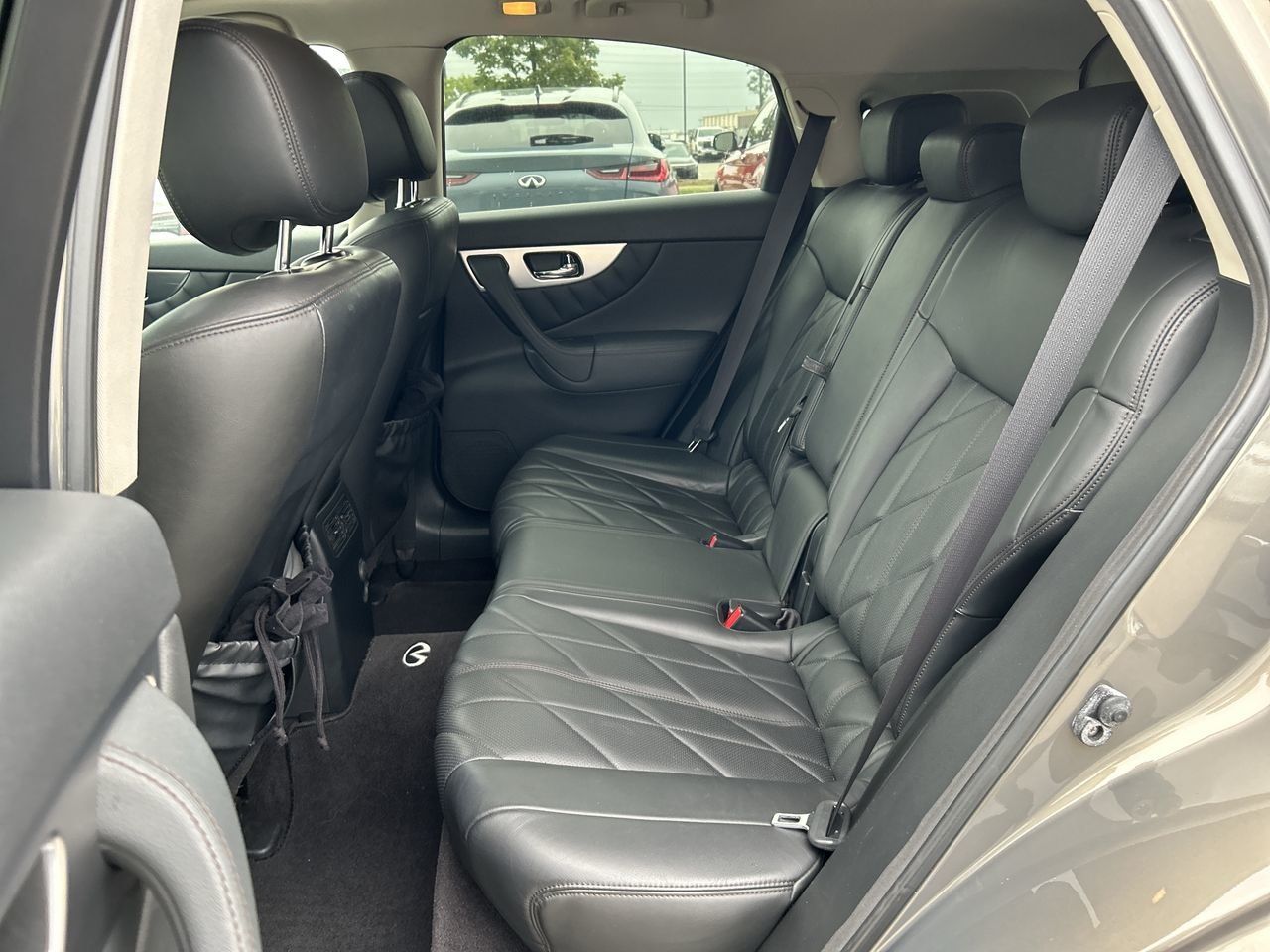 Used 2010 Umbria Twilight INFINITI PREMIUM image 31