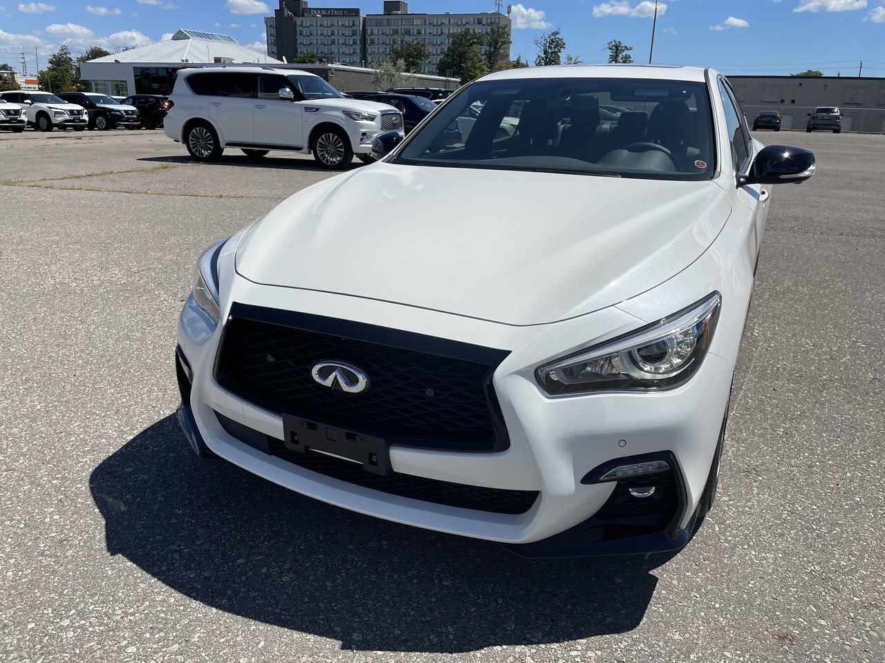 New 2023 Majestic White INFINITI Signature Edition image 20