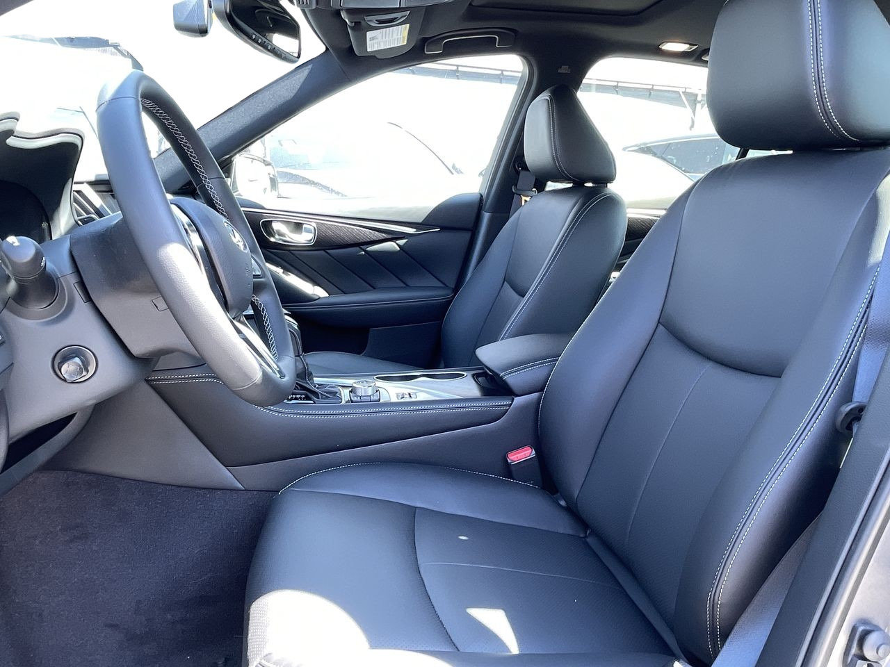 New 2023 Graphite Shadow INFINITI Signature Edition image 17