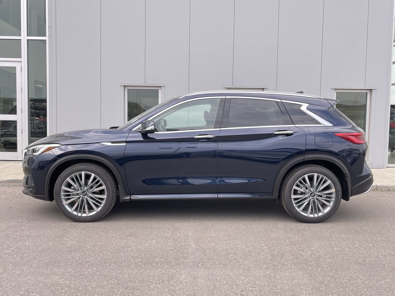 New 2023 Hermosa Blue INFINITI SENSORY image 5