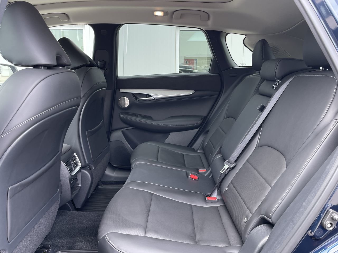New 2023 Hermosa Blue INFINITI SENSORY image 27
