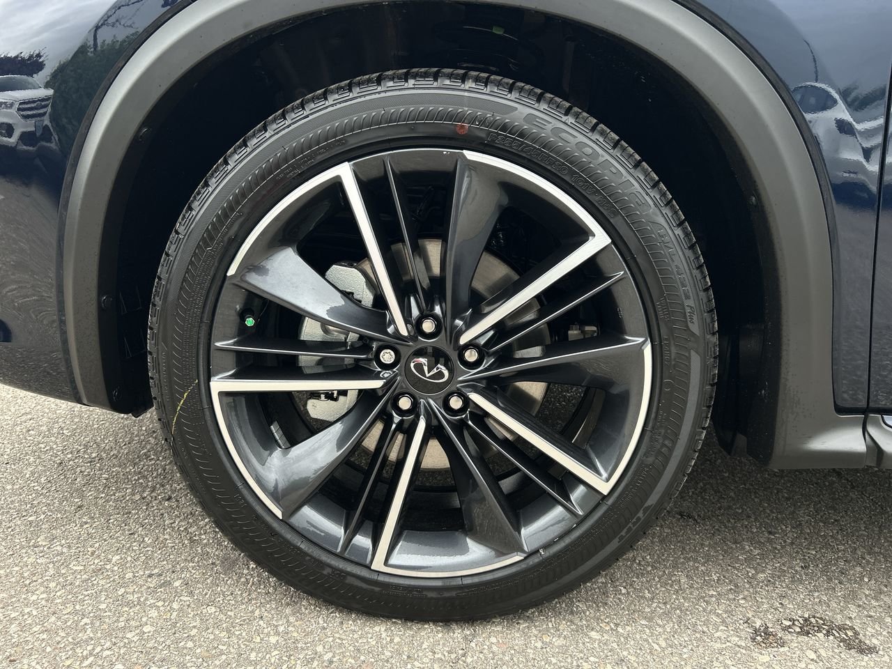 New 2023 Hermosa Blue INFINITI SPORT image 18