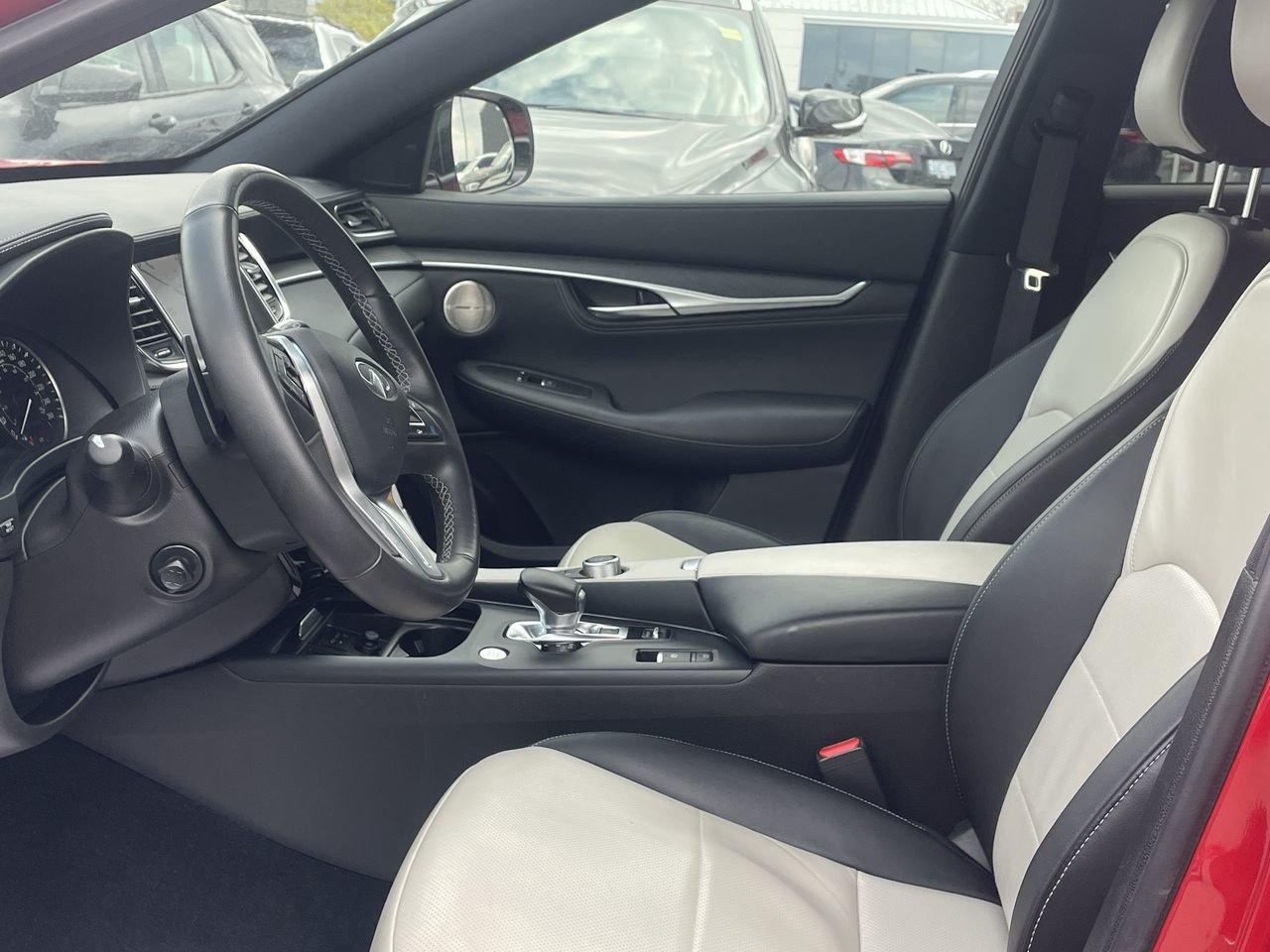 Used 2022 Dynamic Sunstone Red INFINITI SENSORY image 19