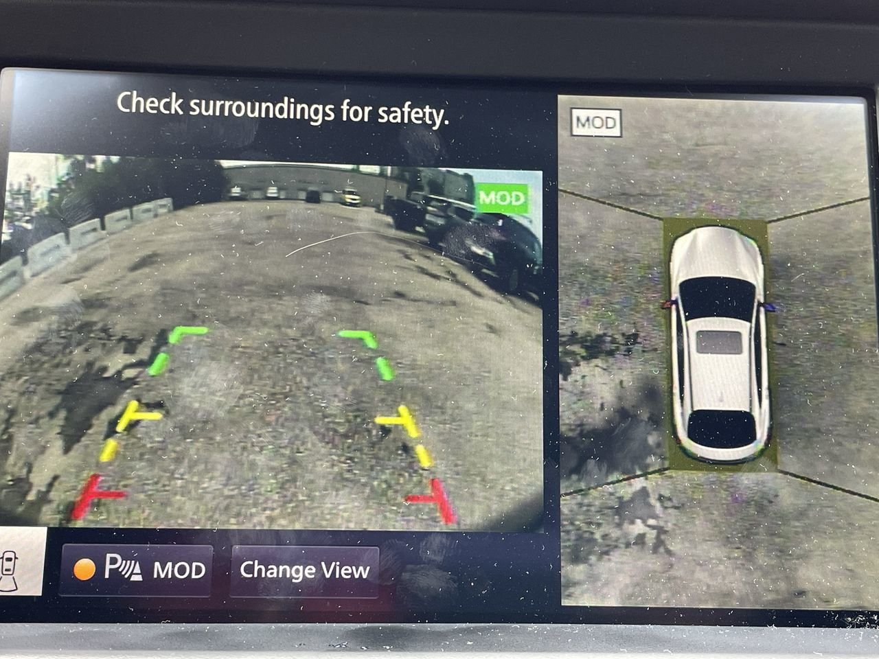 New 2023 Slate Gray INFINITI Essential image 26