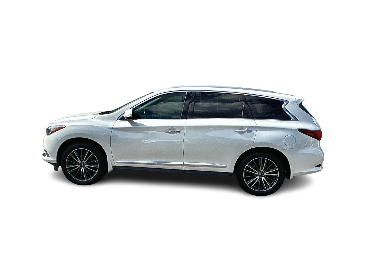 Used 2019 Majestic White Pearl INFINITI PROACTIVE PKG image 5