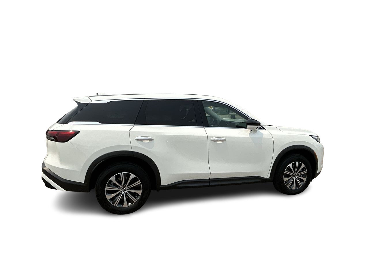 Used 2022 Glacier White INFINITI PURE PKG image 12