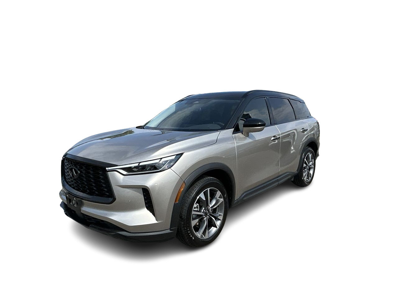 Used 2022 Champagne INFINITI LUXE - BLK OUT PKG image 3