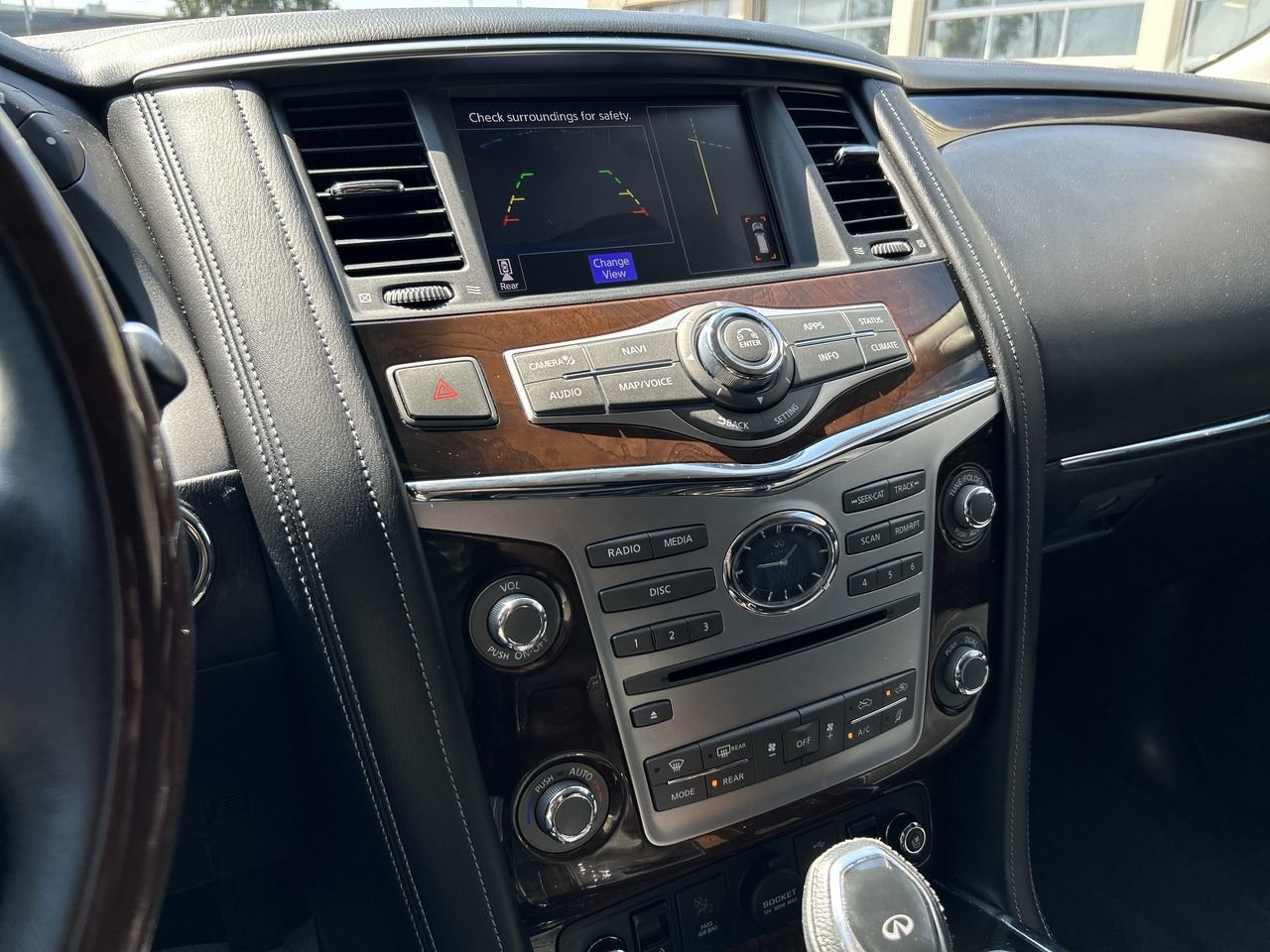 Used 2019 Mocha Almond Pearl INFINITI 7-Pass image 30