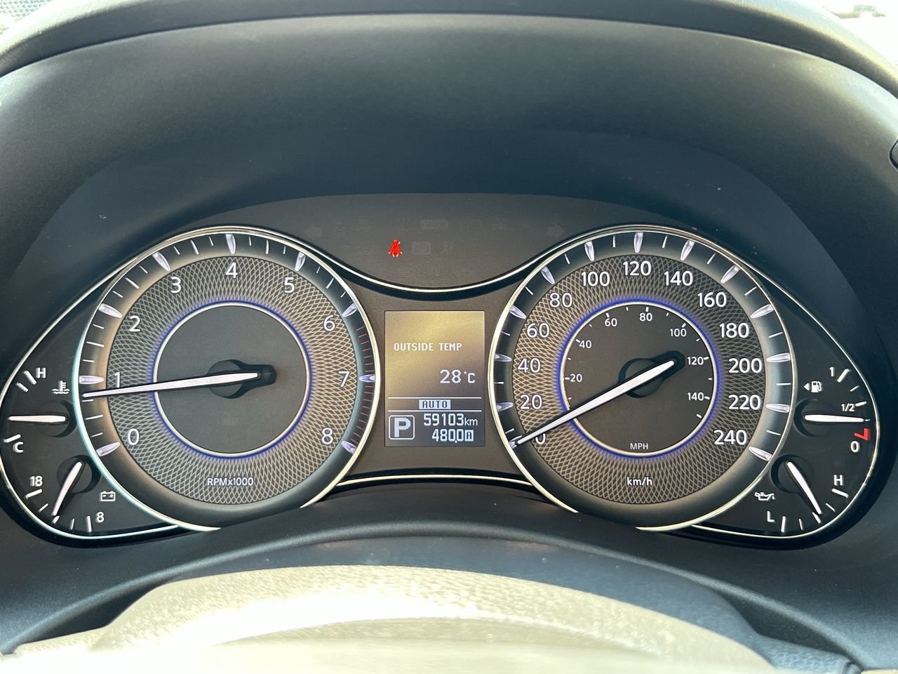 Used 2019 Mocha Almond Pearl INFINITI 7-Pass image 24