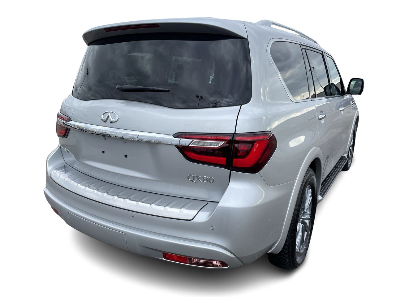 Used 2022 Liquid Platinum Met INFINITI 7-PASS LUXE image 10