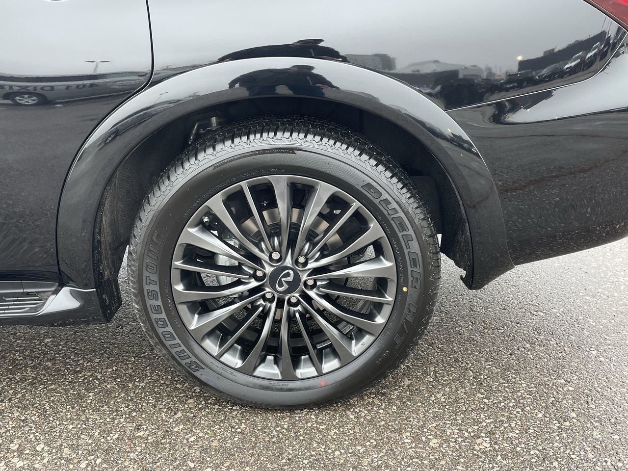 New 2023 Black Obsidian INFINITI 7 PASSENGER, ProACTIVE image 18