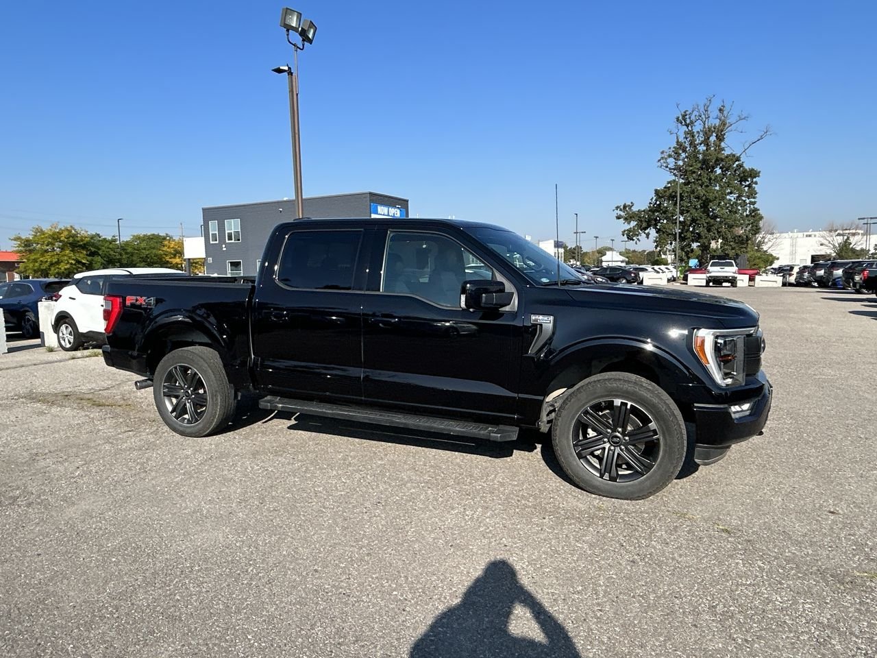 Used 2021 Agate Black Ford 4x4 - Supercrew Lariat - 145 WB image 15