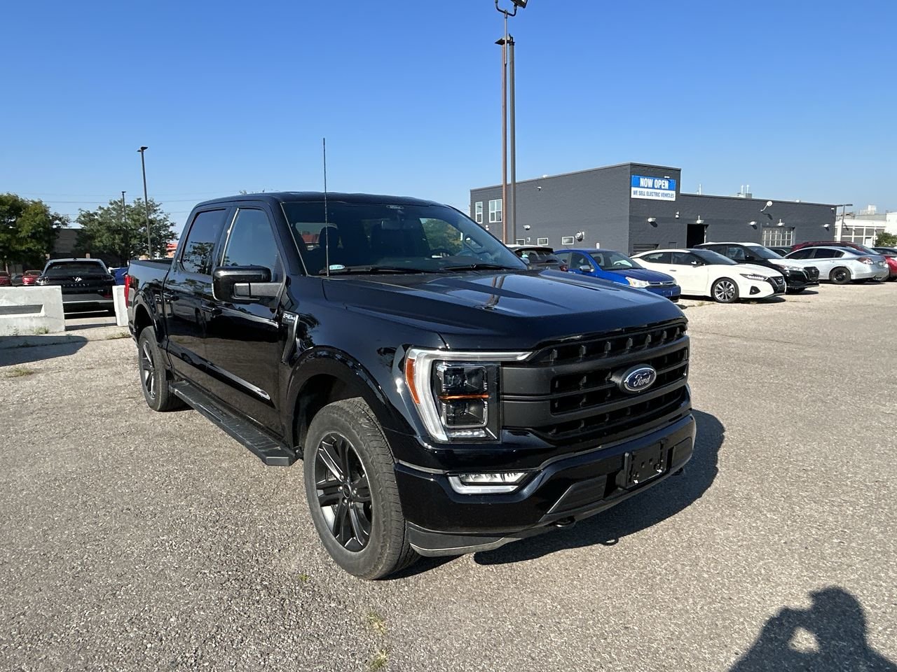Used 2021 Agate Black Ford 4x4 - Supercrew Lariat - 145 WB image 17