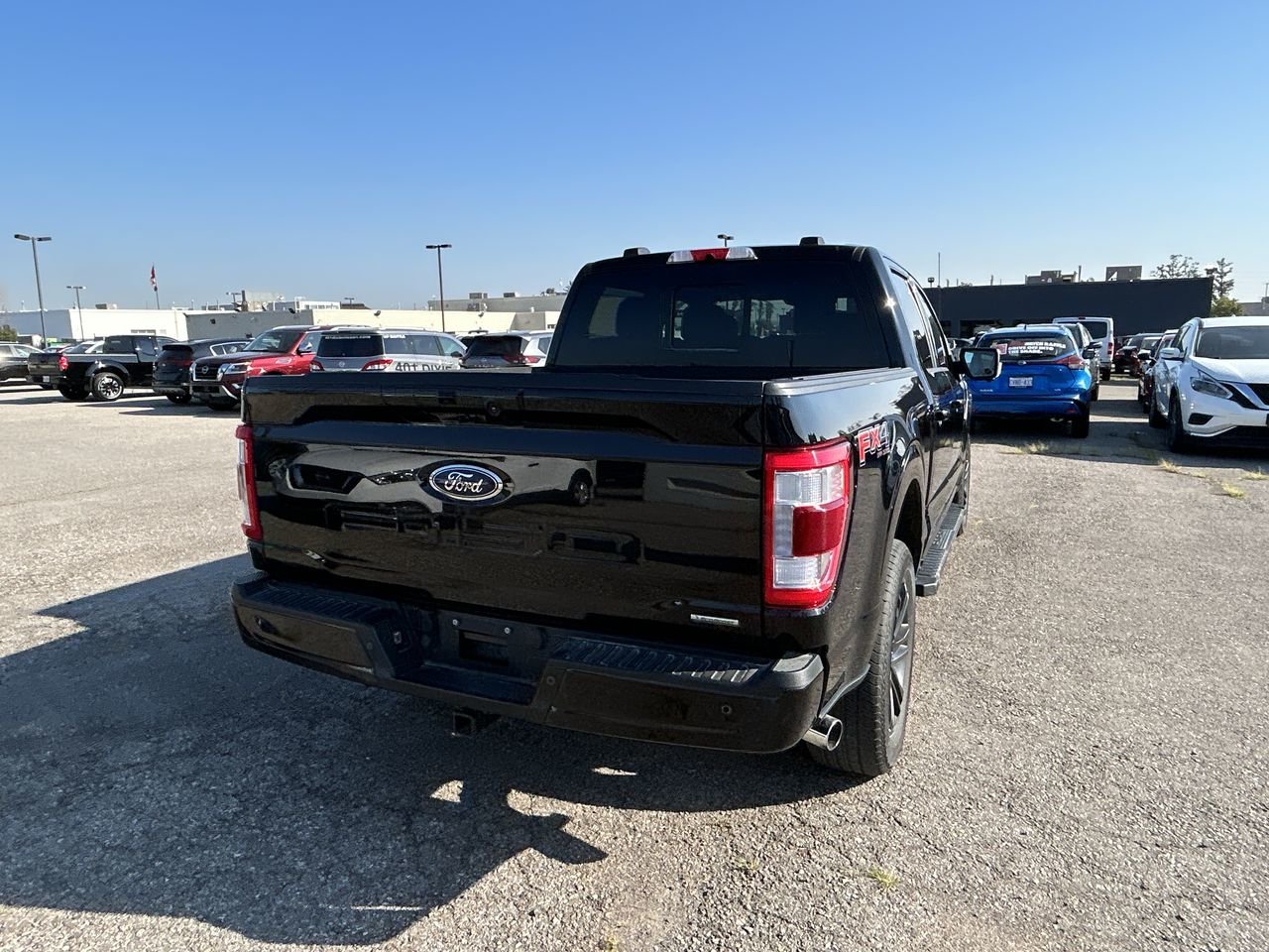Used 2021 Agate Black Ford 4x4 - Supercrew Lariat - 145 WB image 10