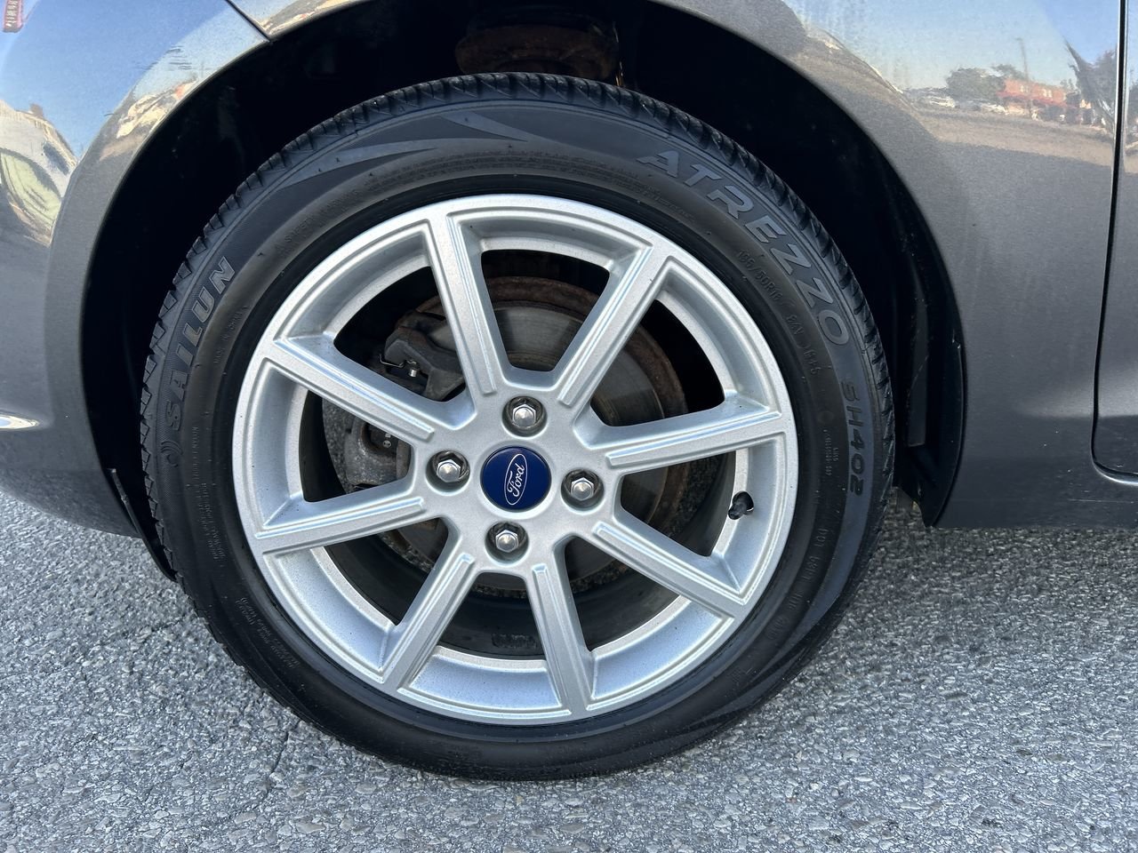 Used 2015 GREY Ford (5) SE image 18