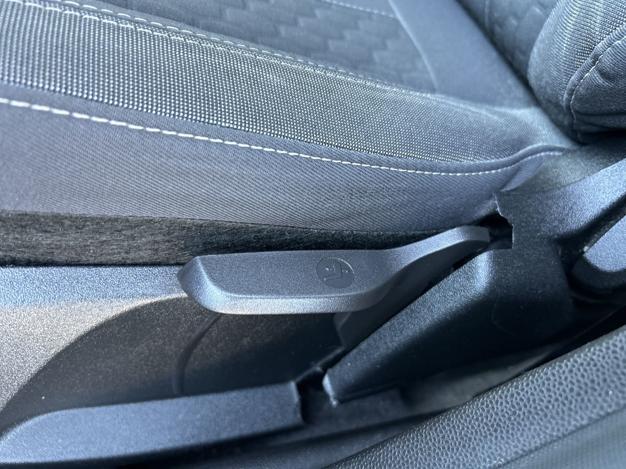 Used 2015 GREY Ford (5) SE image 20