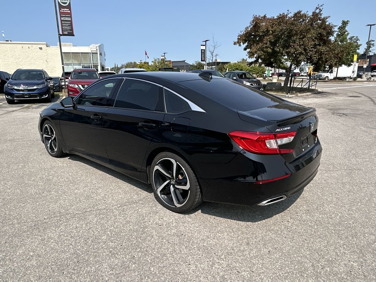 Used 2019 Crystal Black Pearl Honda Sedan 2.0 Sport 10AT image 7