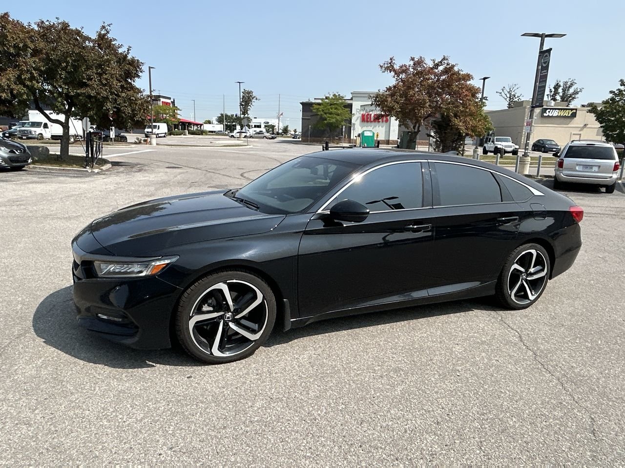 Used 2019 Crystal Black Pearl Honda Sedan 2.0 Sport 10AT image 4