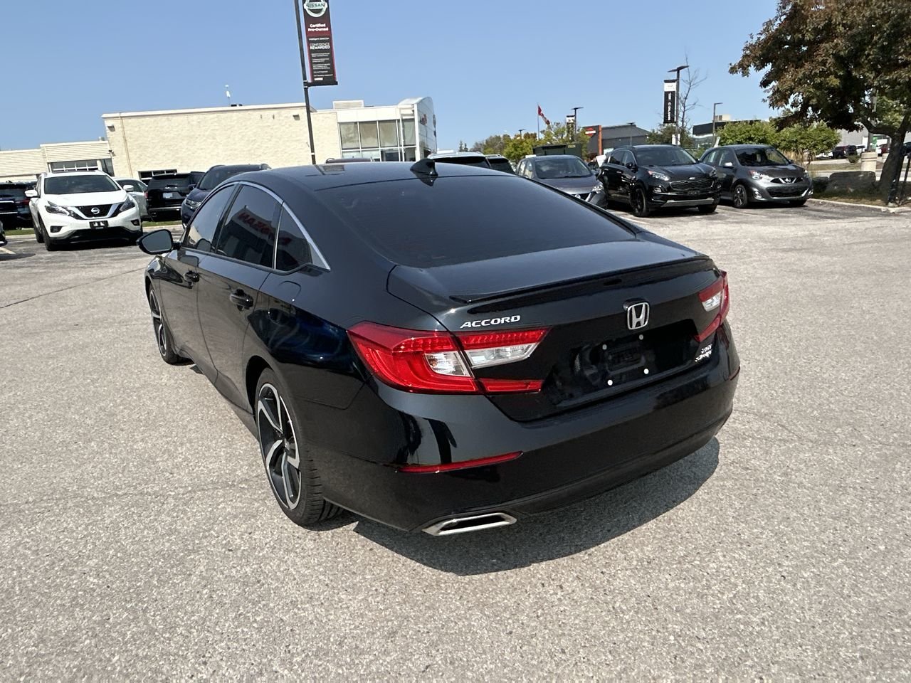 Used 2019 Crystal Black Pearl Honda Sedan 2.0 Sport 10AT image 8