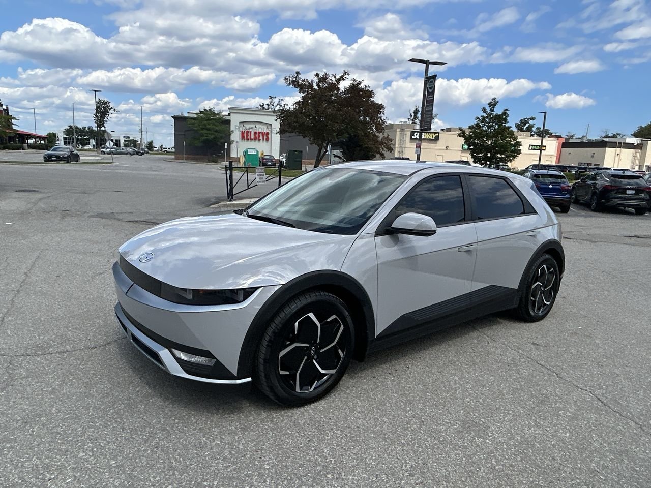 Used 2022 Cyber Grey Met Hyundai Preferred Long Range RWD image 3