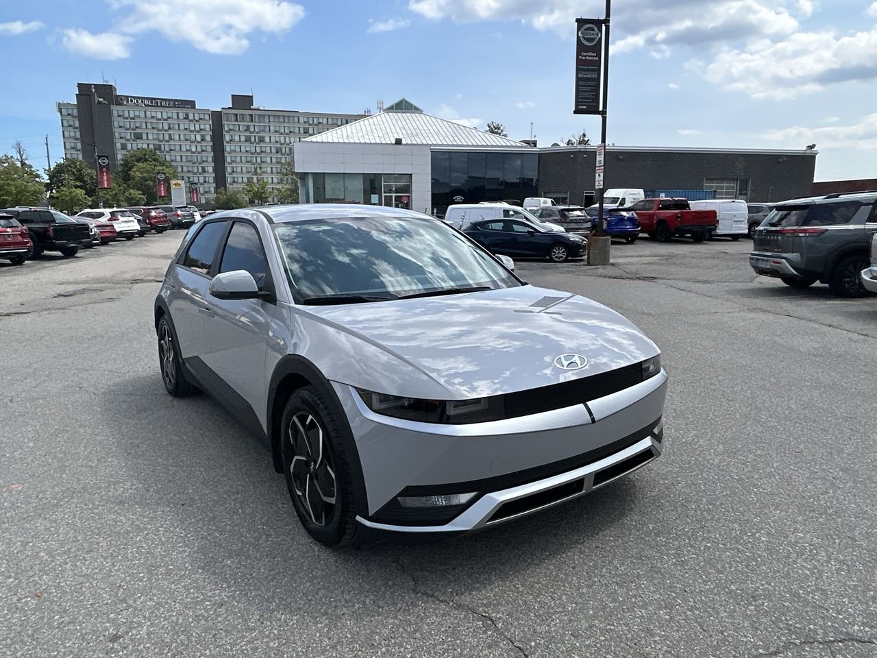Used 2022 Cyber Grey Met Hyundai Preferred Long Range RWD image 16