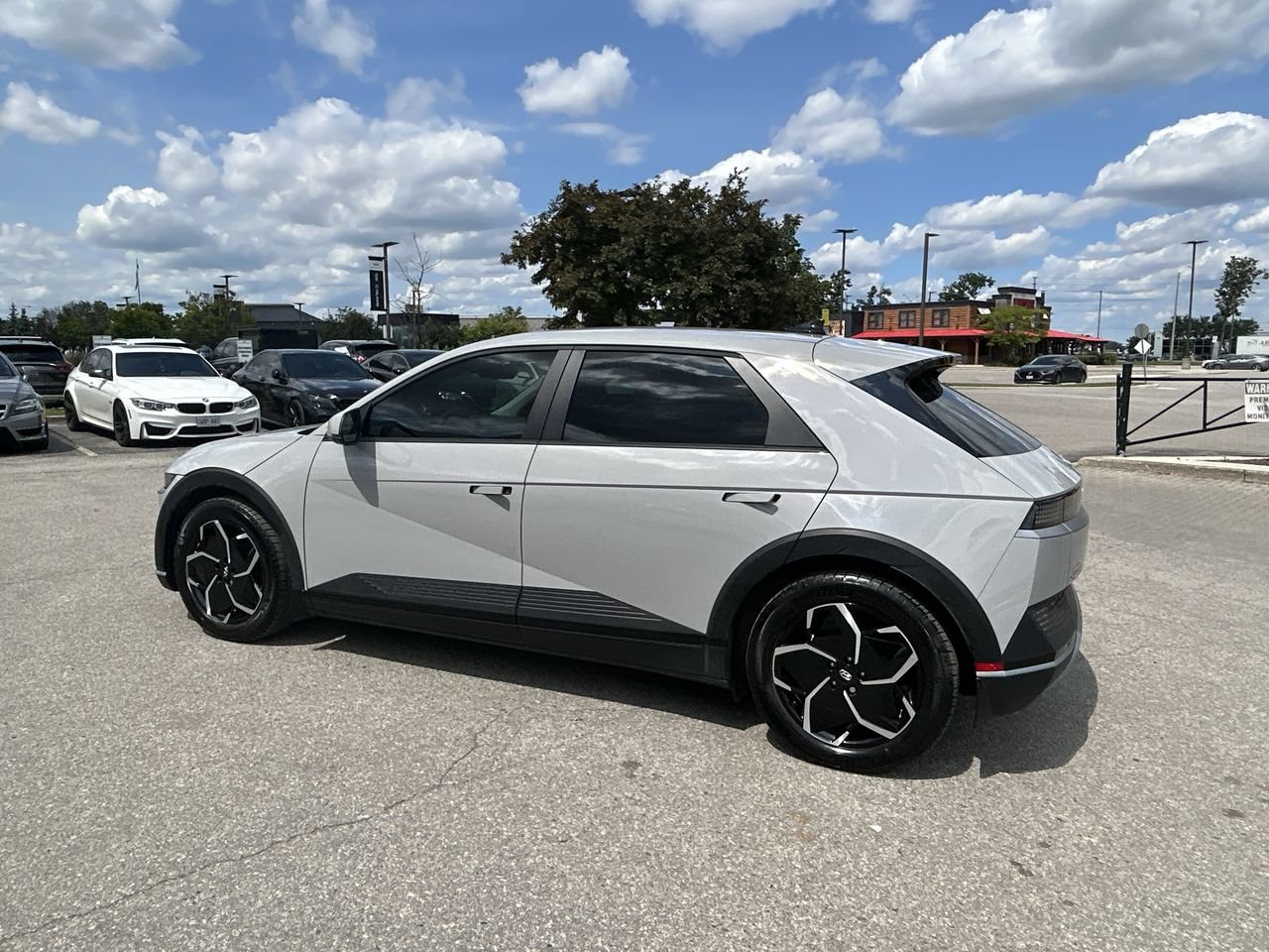 Used 2022 Cyber Grey Met Hyundai Preferred Long Range RWD image 6
