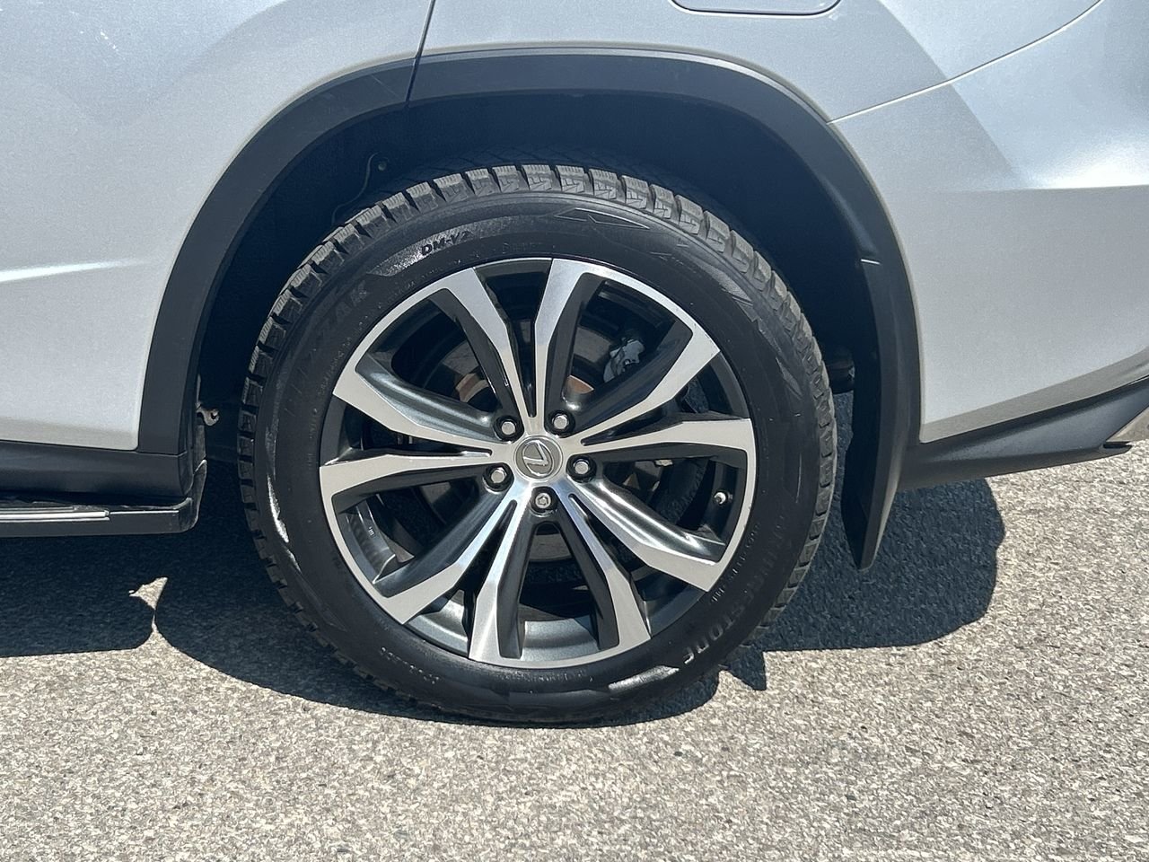 Used 2016 Silver Lining Met Lexus 8A image 18