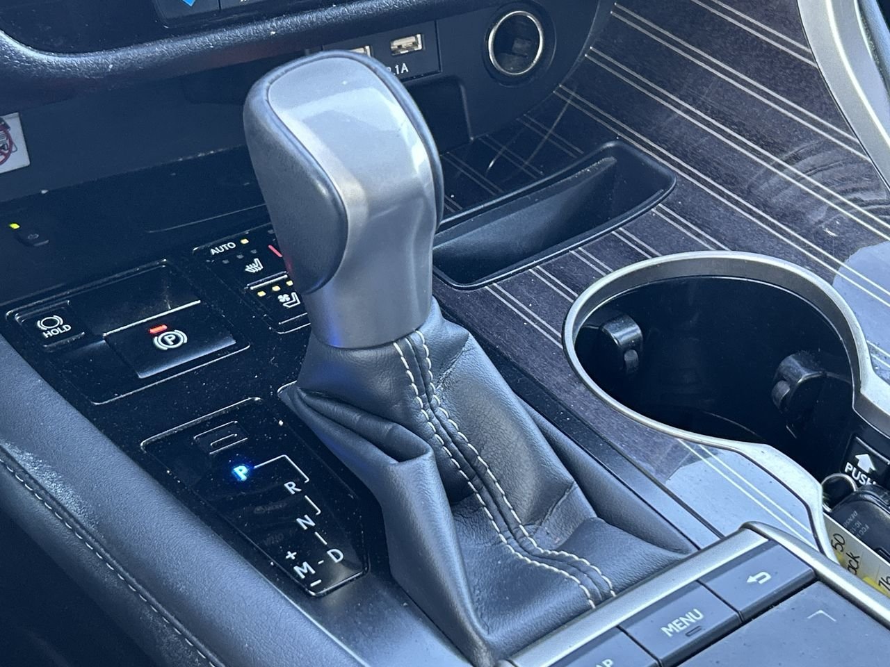 Used 2020 Obsidian Lexus 8A image 28