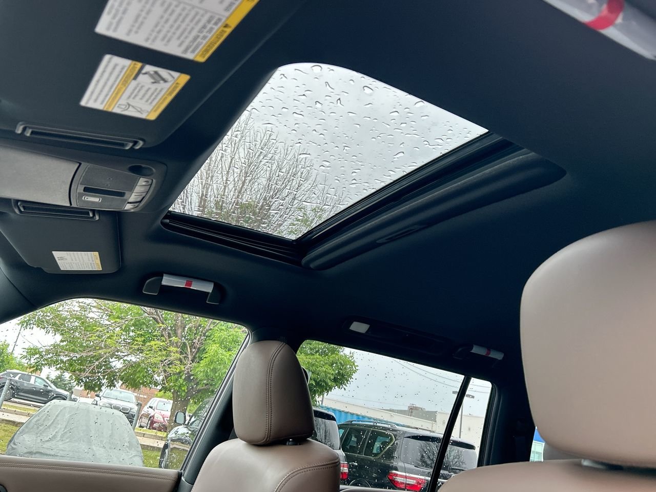 New 2023 Aspen White Tricoat Nissan Platinum Captain
