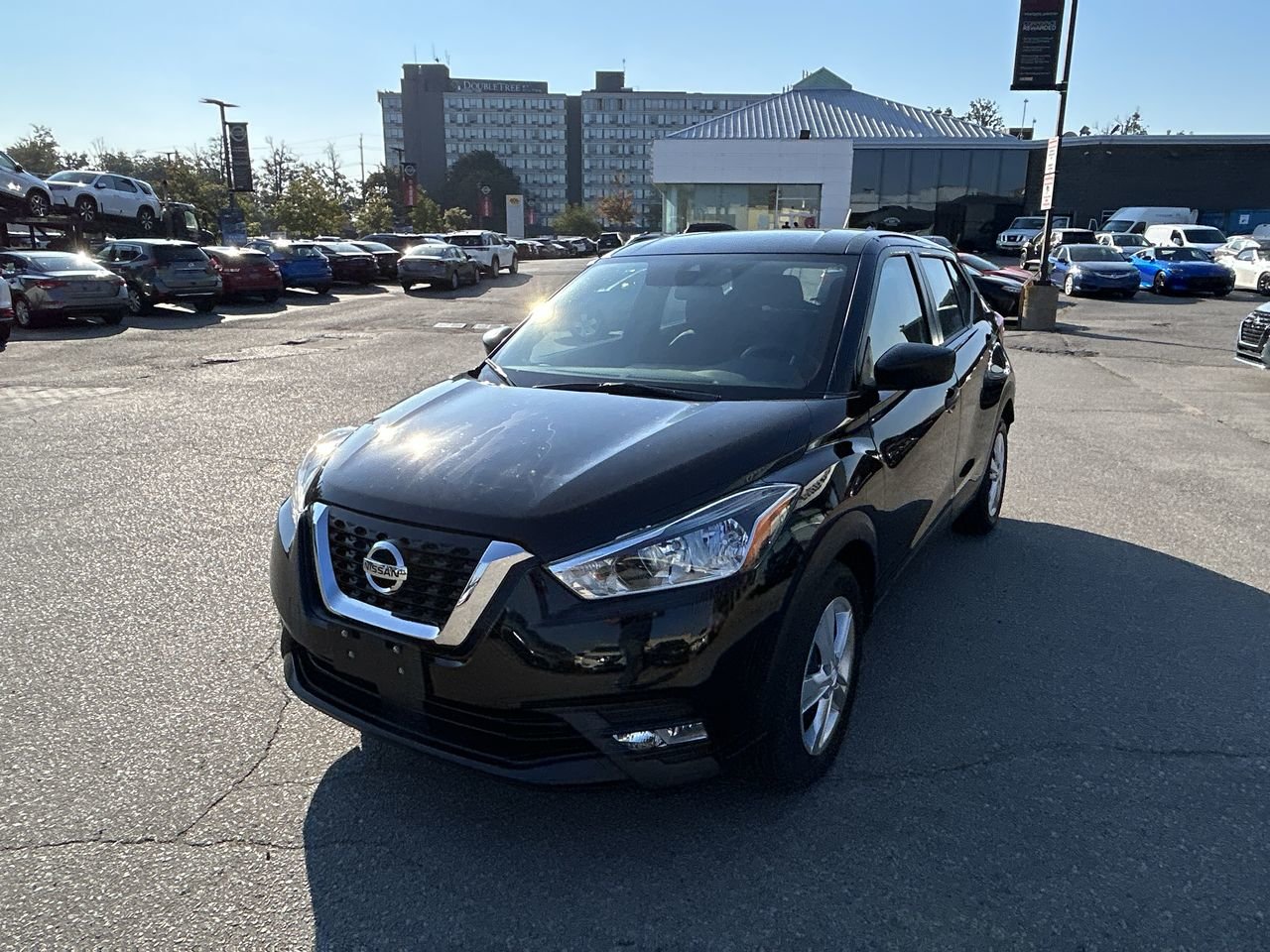 Used 2020 Super Black Nissan S CVT image 17