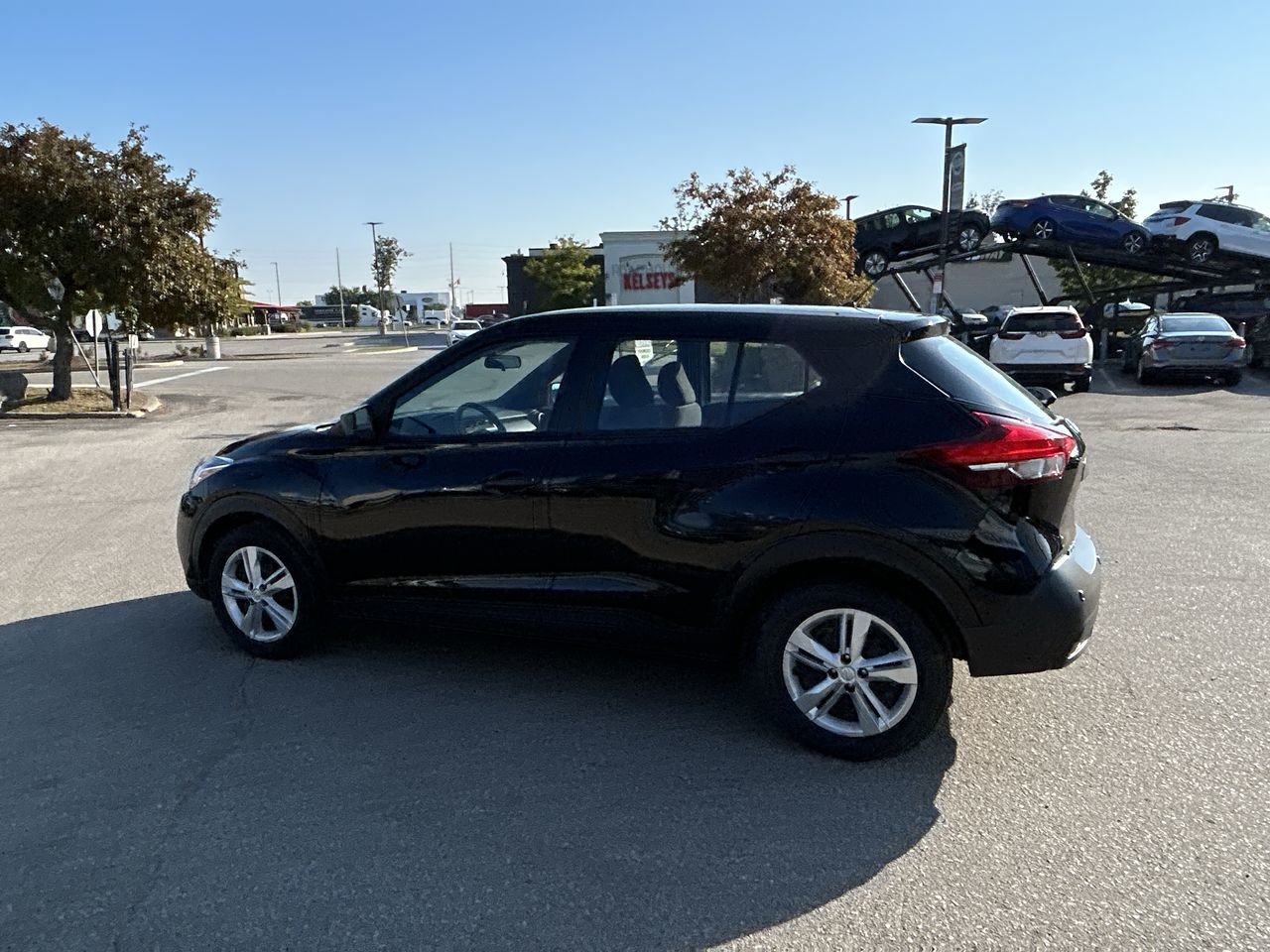 Used 2020 Super Black Nissan S CVT image 6