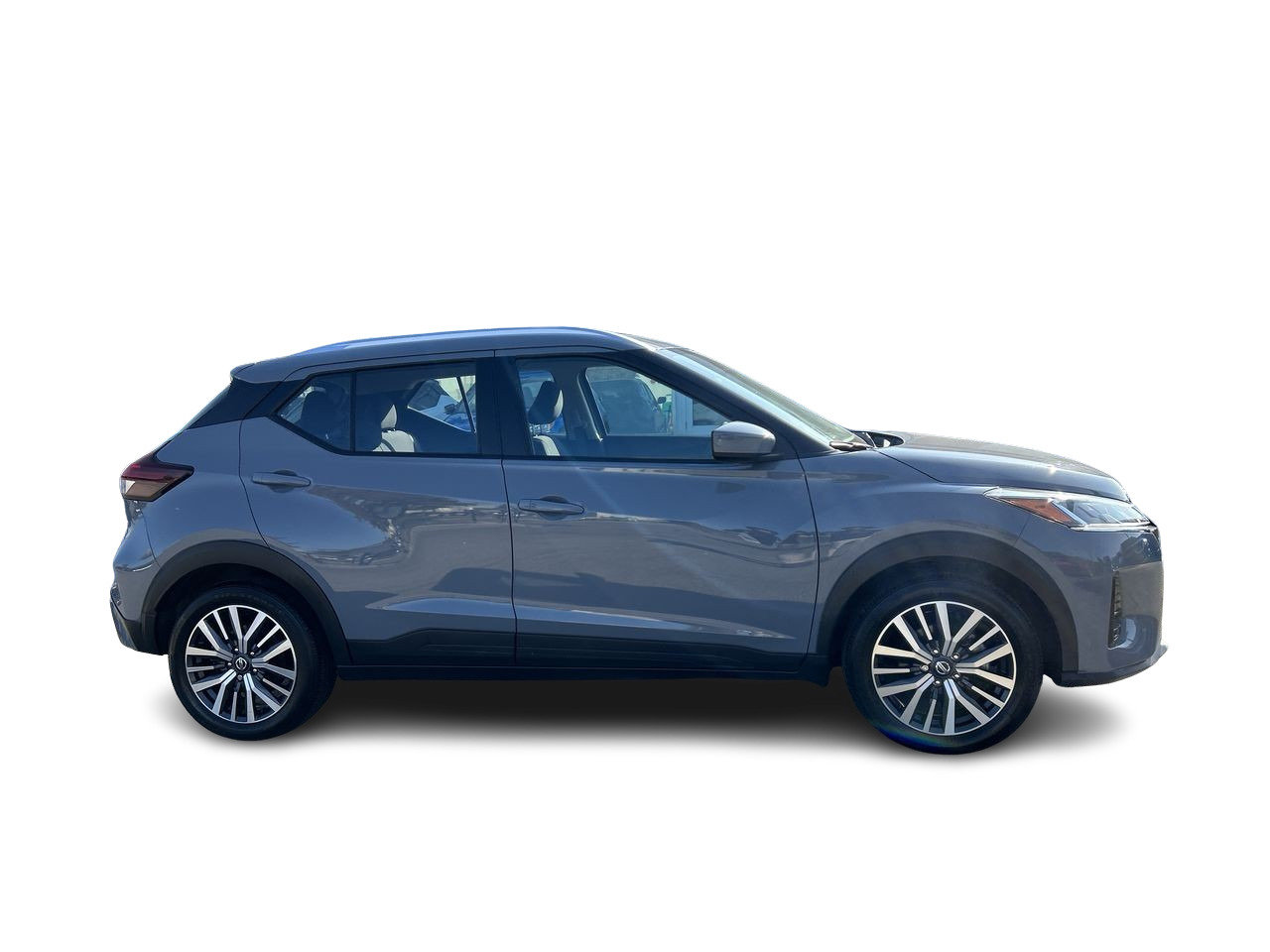 Used 2021 Boulder Grey Pearl Met Nissan SV CVT image 13