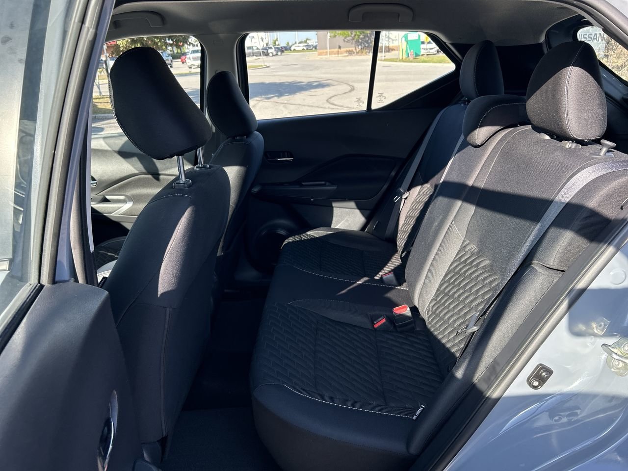 Used 2021 Boulder Grey Pearl Met Nissan SV CVT image 29