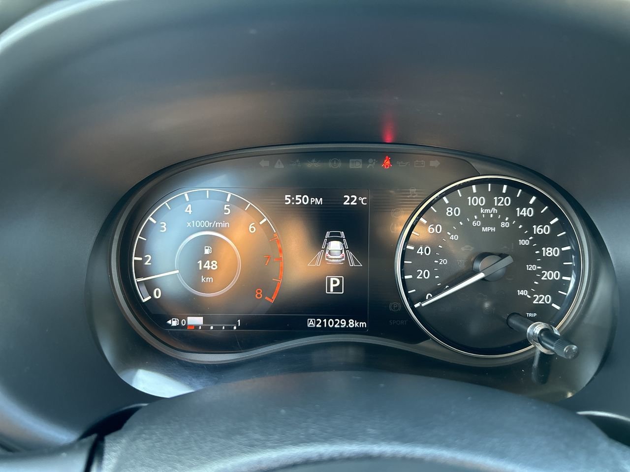 Used 2023 Electric Blue Metallic Nissan SR CVT image 23