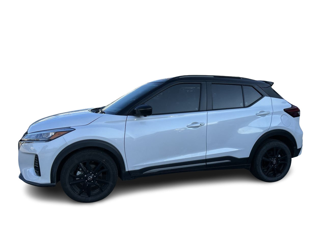 Used 2023 BLACK Nissan SR CVT image 4