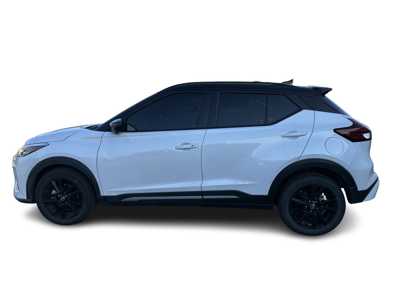 Used 2023 BLACK Nissan SR CVT image 5