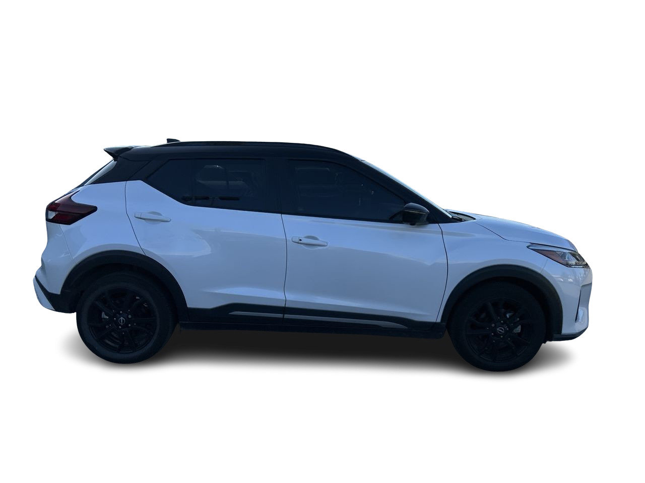 Used 2023 BLACK Nissan SR CVT image 13